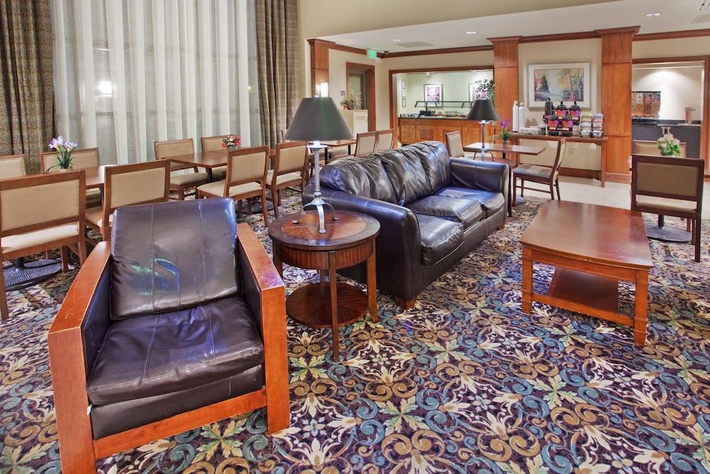 Staybridge Suites Columbus - Fort Moore By Ihg Exterior photo
